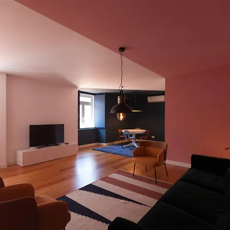 Apartment Flh Liberdade Spacious With Parking Lisbon