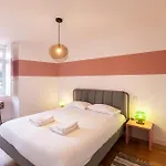 شقة Flh Liberdade Spacious With Parking *