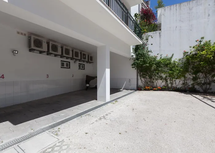 Διαμέρισμα Flh Liberdade Spacious With Parking
