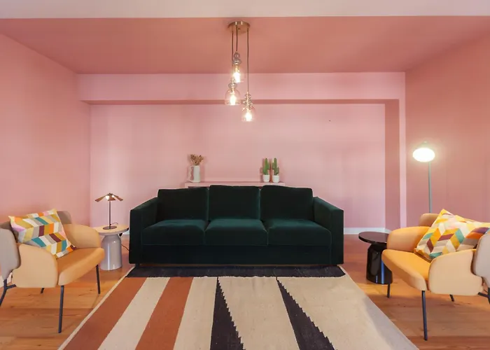 Flh Liberdade Spacious With Parking Appartamento Lisbona