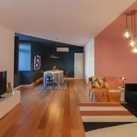 Flh Liberdade Spacious With Parking * Lisbon